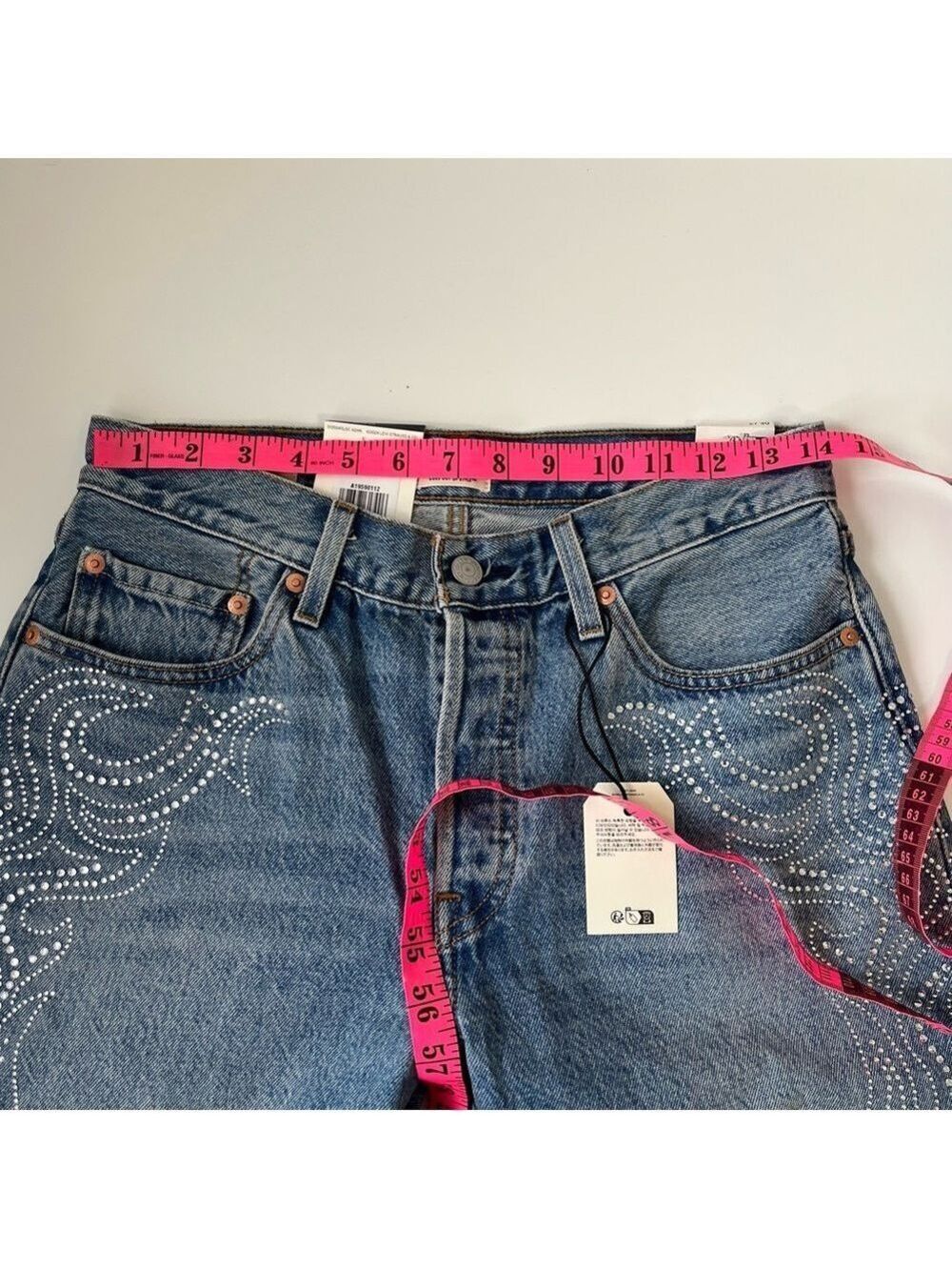 Levi's x Beyoncé 501 90s Jeans Size 27 - Picture 13 of 16